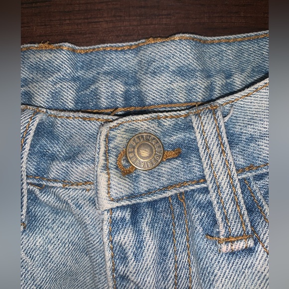 J Galt high waisted jean shorts - Picture 3 of 4